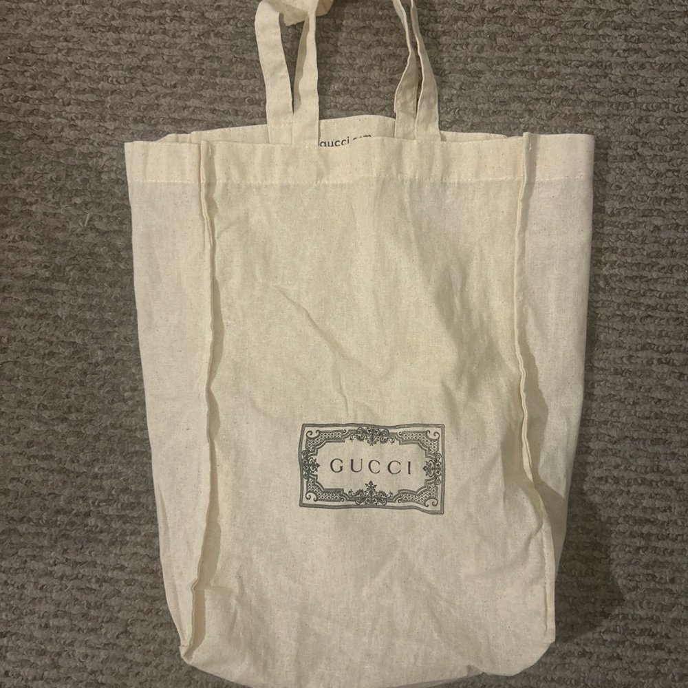 Gucci Cream Tote with Black Logo
